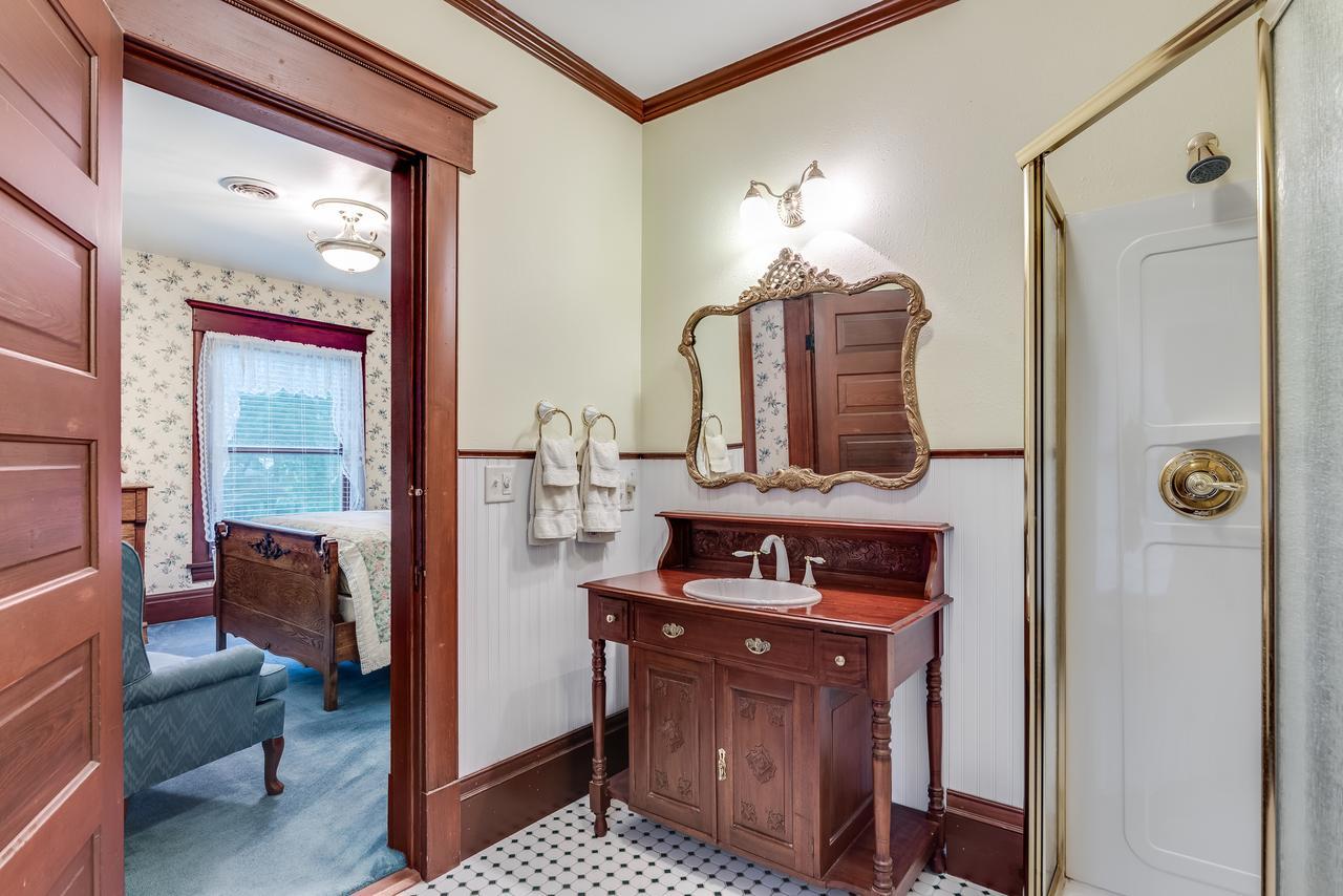 Covington Manor B&B Cambridge Luaran gambar